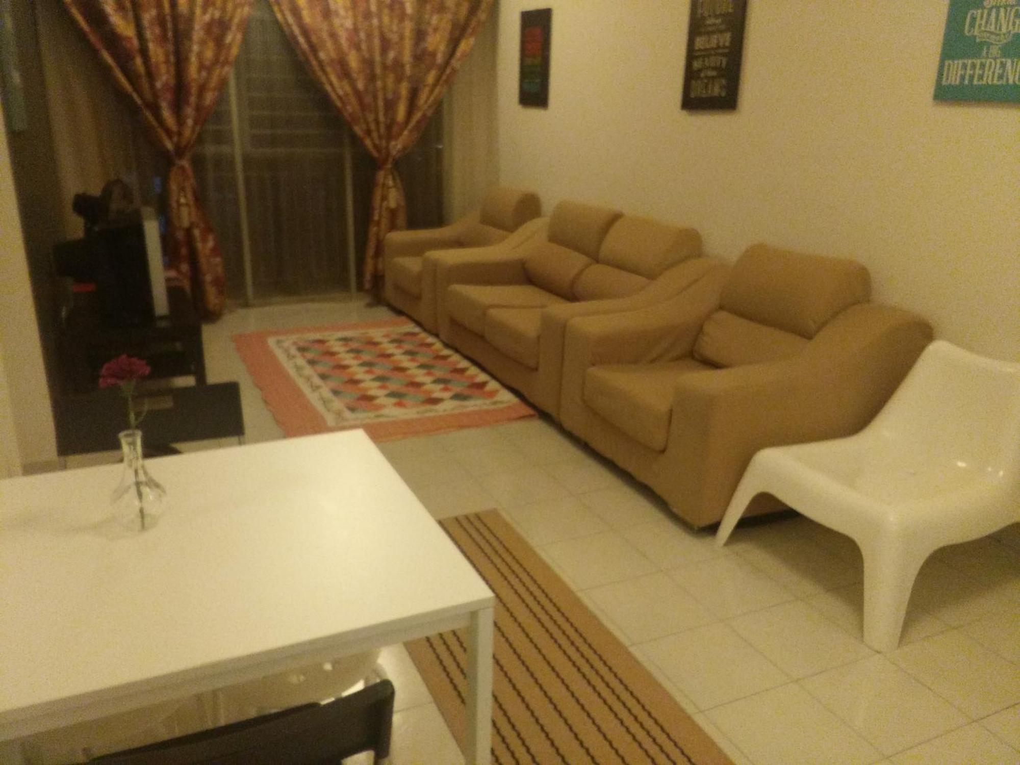 Homestay D 11 Putrajaya Netflix Wifi Eksteriør bilde